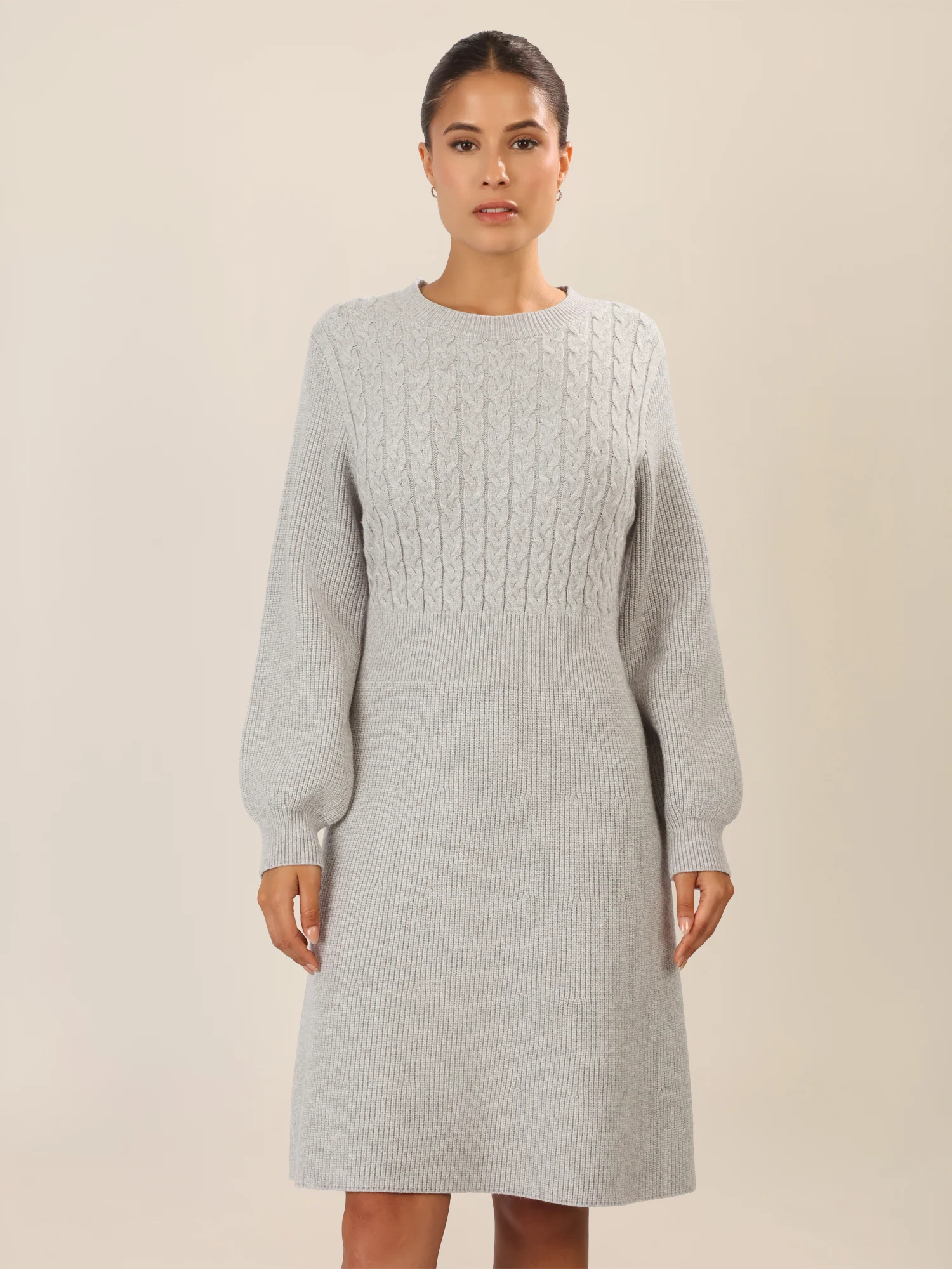 APART Strickkleid mit Zopfmuster | graumeliert - Image 4