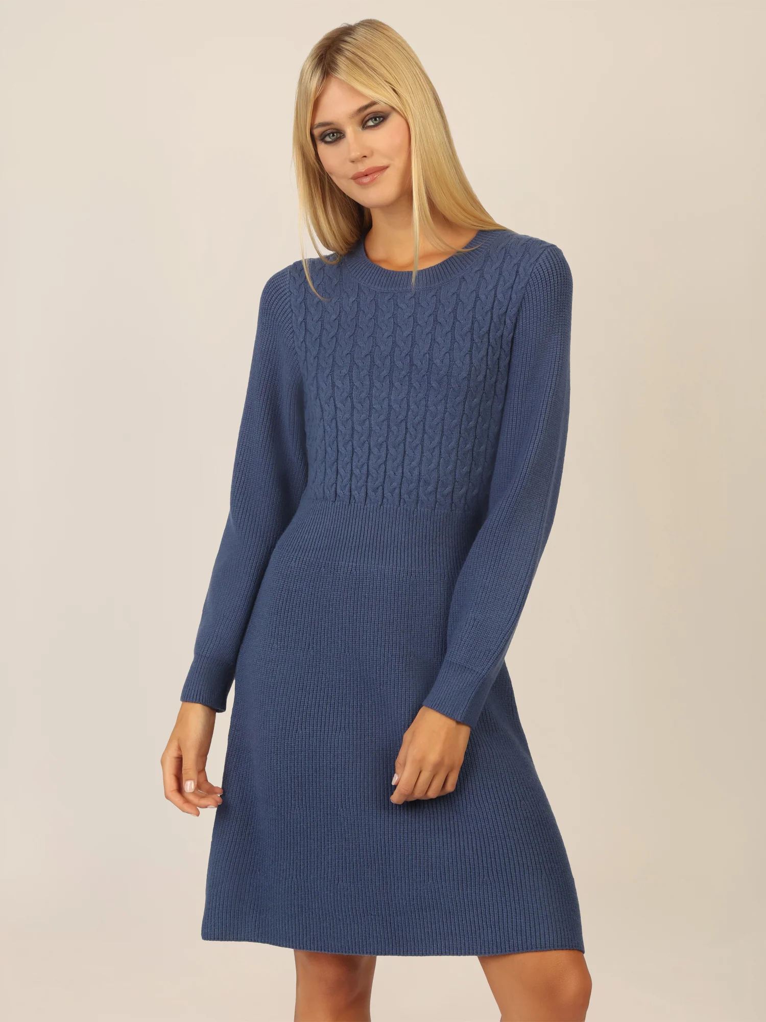 APART Strickkleid mit Zopfmuster | mittelblau - Image 4