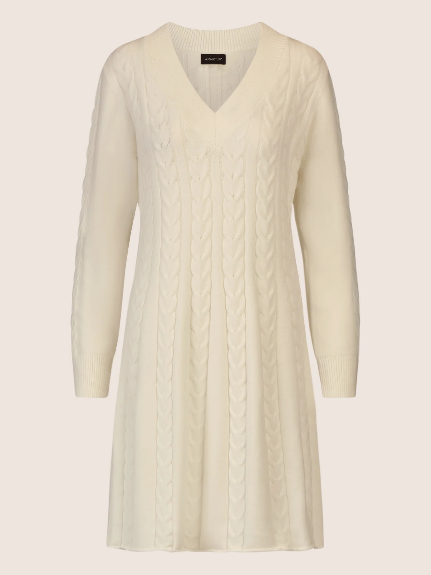 APART Strickkleid mit Zopfmuster und V-Ausschnitt | creme - Image 3