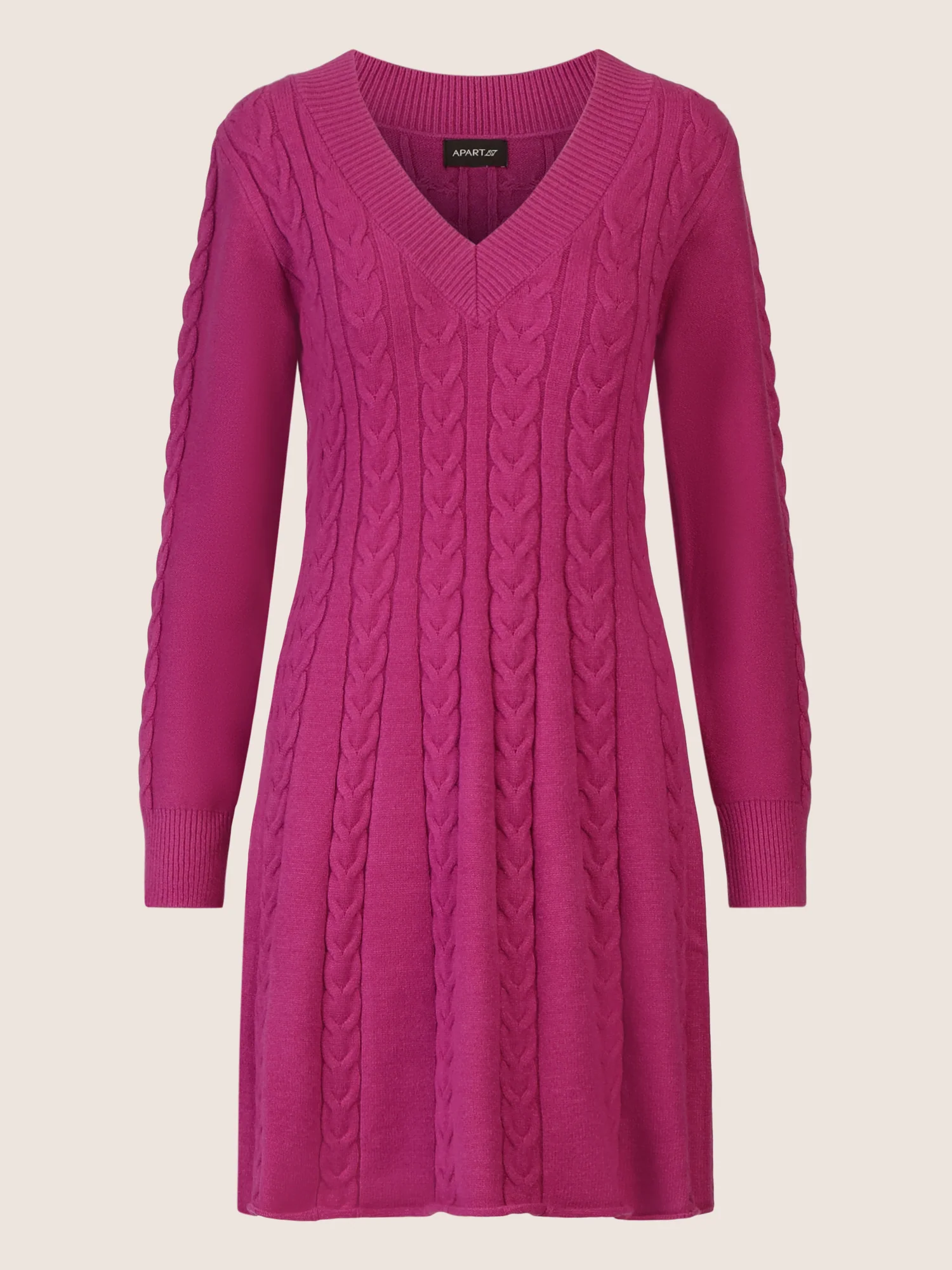 APART Strickkleid mit Zopfmuster und V-Ausschnitt | lila - Image 3