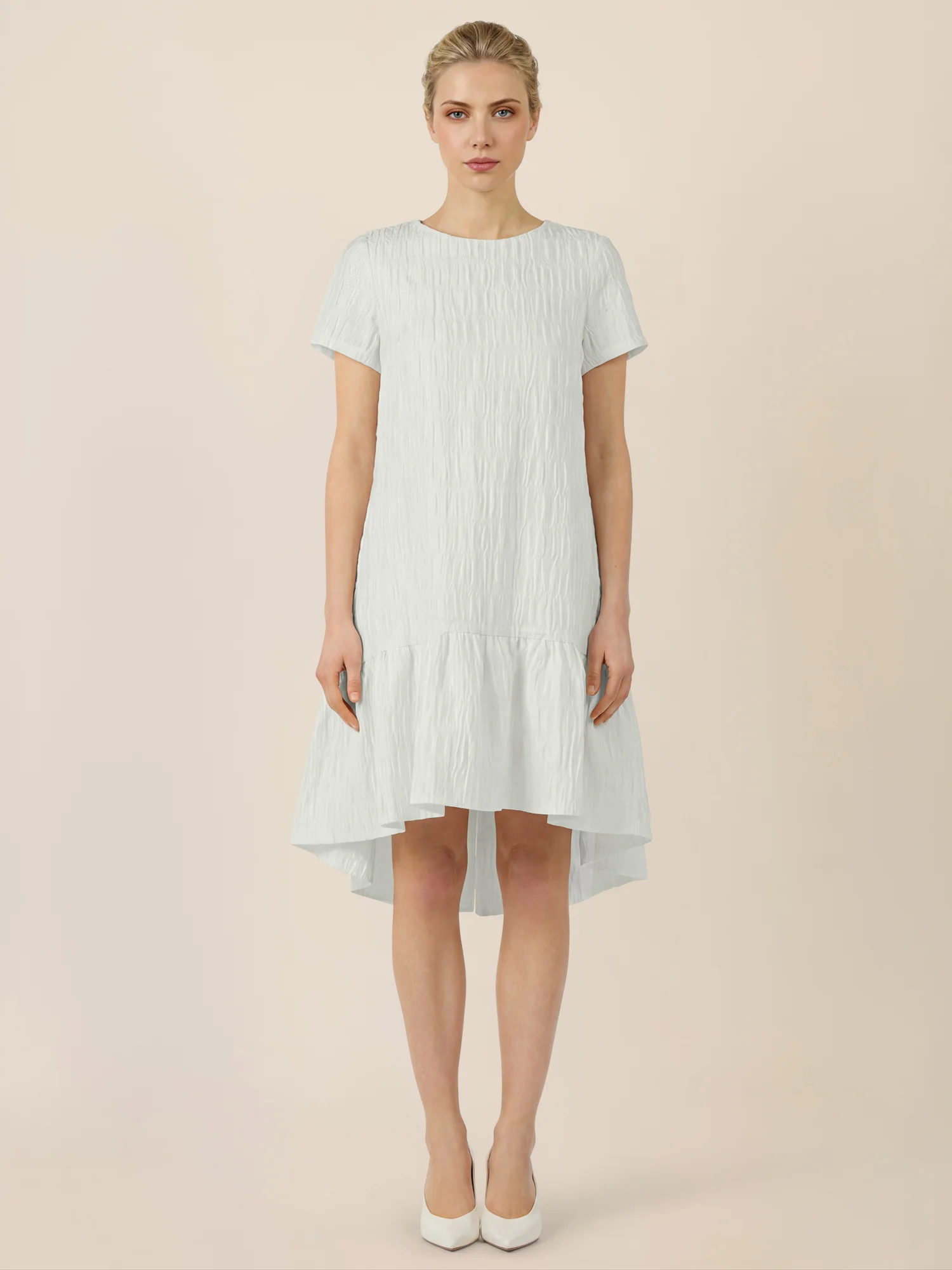 APART Strukturkleid mit Volantsaum | creme