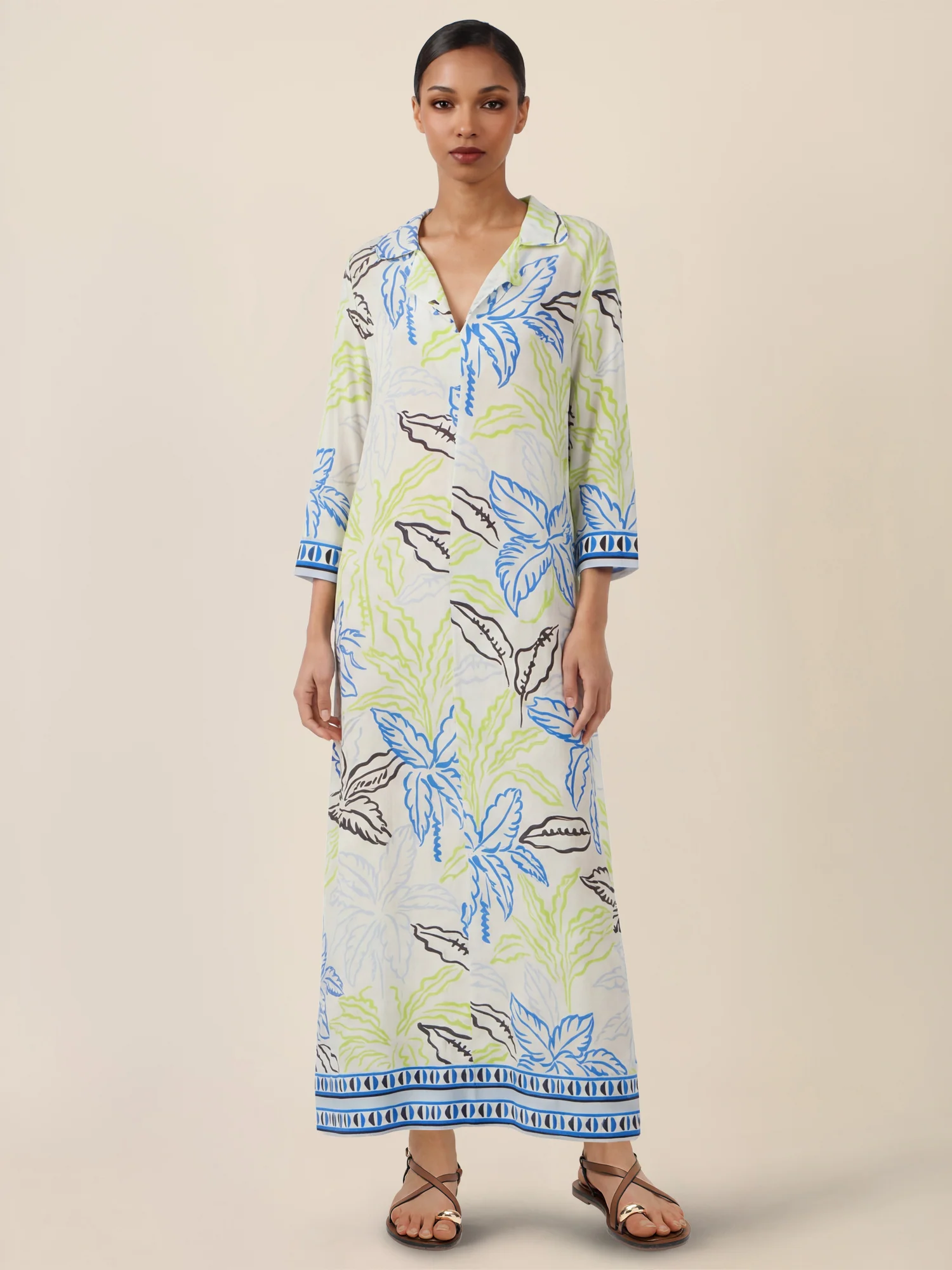 APART Viskosekleid mit grafischem Print | creme-multicolor