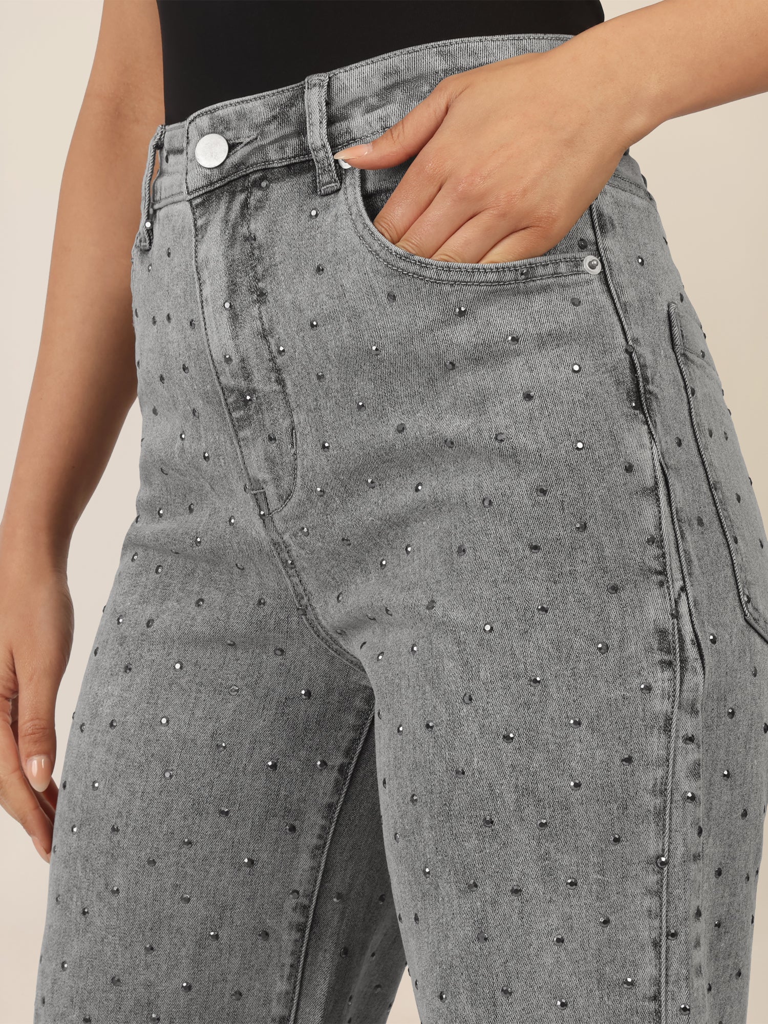 APART Weite Jeans mit Kristallsteinen in Stone- washed Optic | grau - Image 5