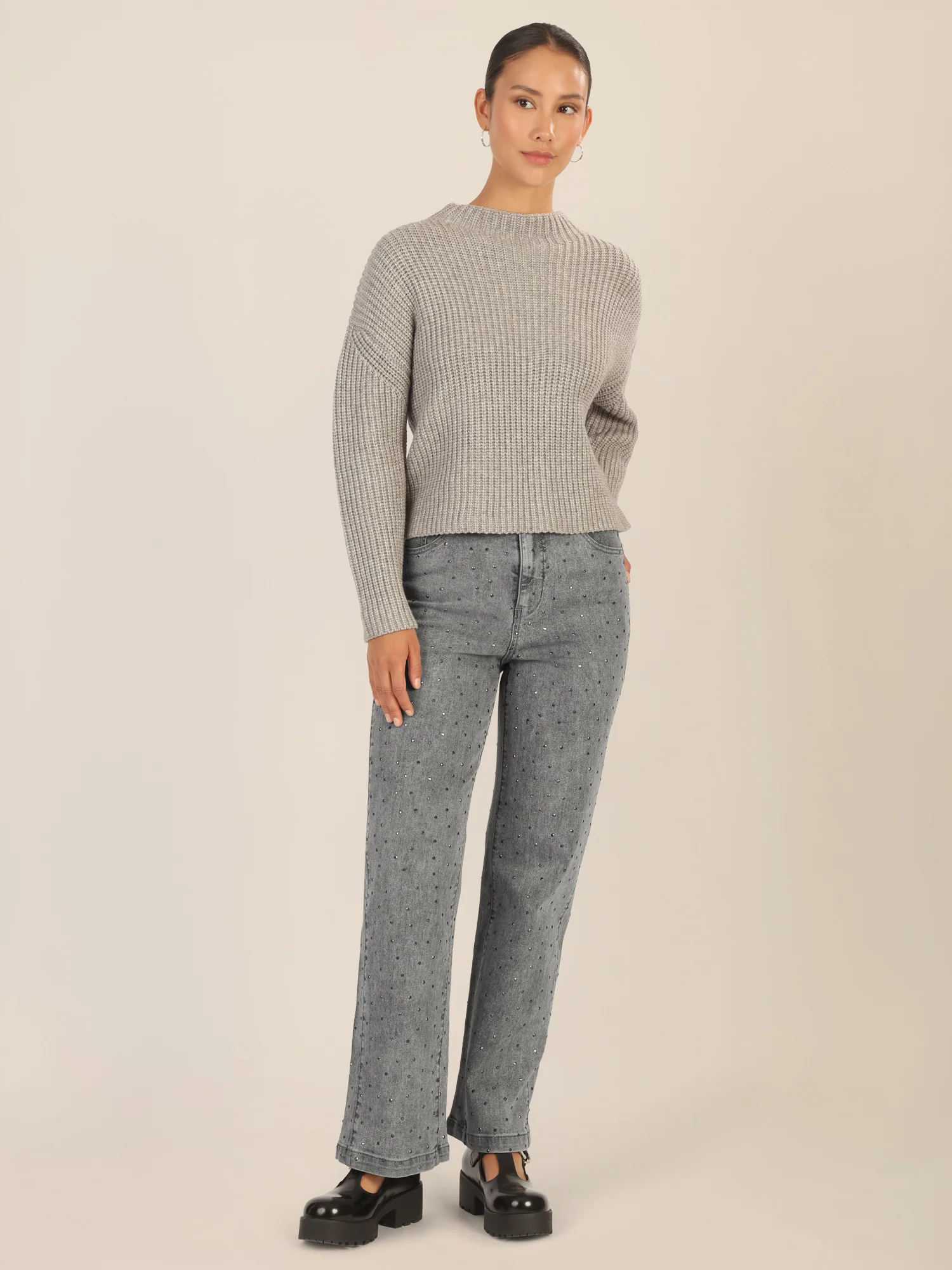 APART Weite Jeans mit Kristallsteinen in Stone- washed Optic | grau - Image 6