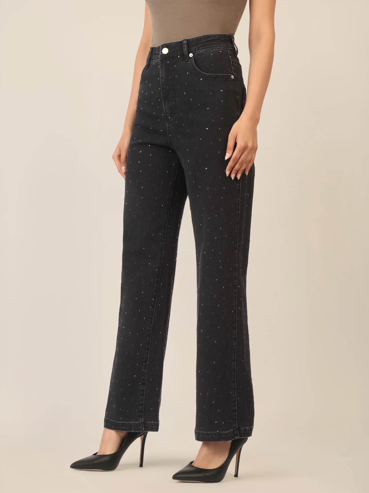 APART Weite Jeans mit Kristallsteinen in Stone- washed Optic | schwarz