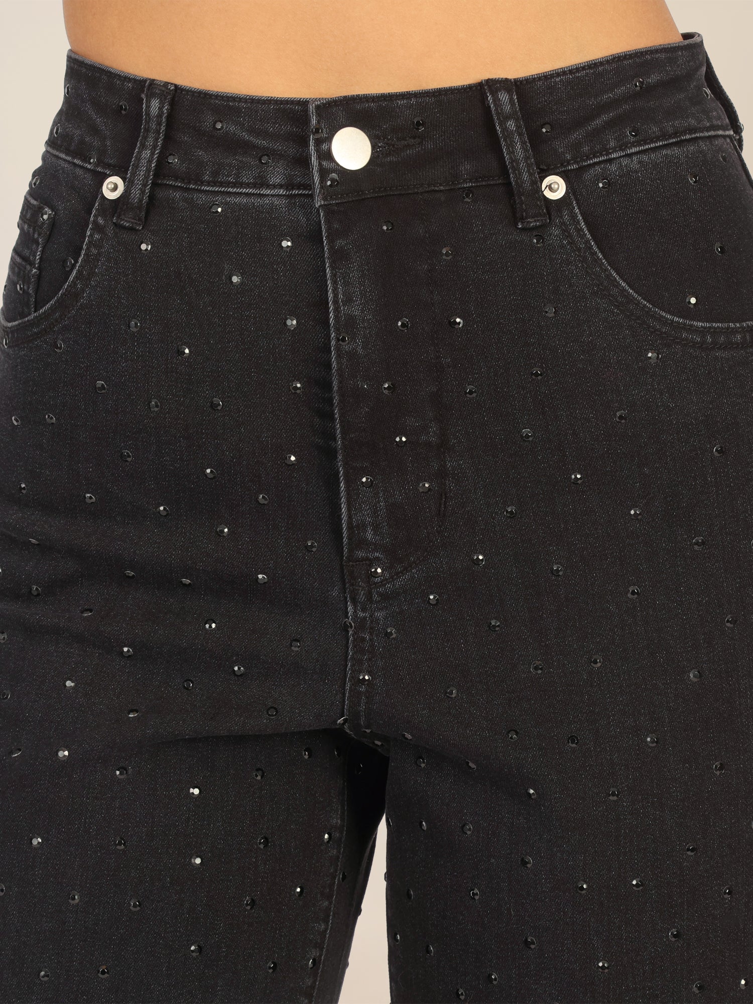 APART Weite Jeans mit Kristallsteinen in Stone- washed Optic | schwarz - Image 5