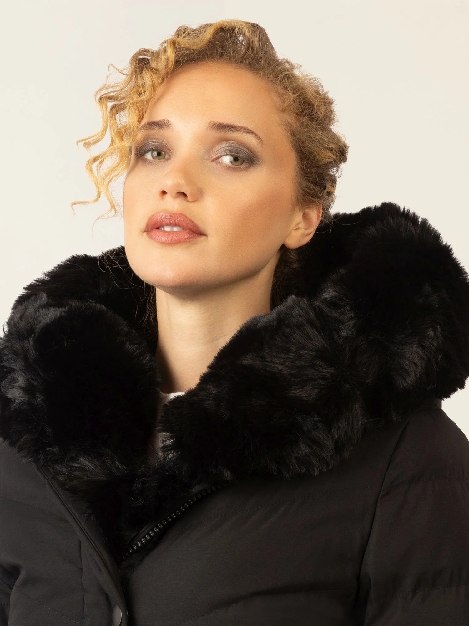 APART Winterjacke mit Reißverschluss für optimalen Schutz im Winter | schwarz - Image 4